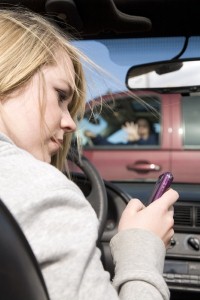 Shoppers are searching on the go, and marketers are preparing mobile campaigns accordingly. Shoppers are searching on the go, and marketers are preparing mobile campaigns accordingly.